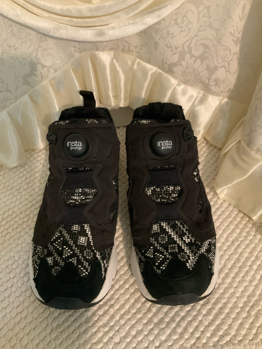 REEBOK